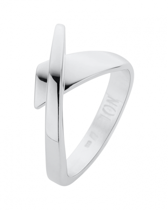 Zilveren NOL ring, handgesmeed, gepolijst, breed en smal over elkaar in een V-model uitlopend, AG04127.6 - 27134