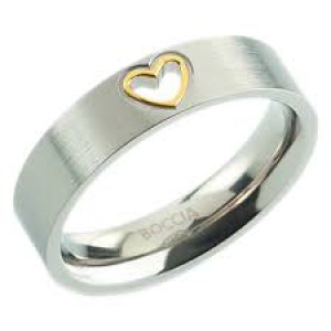 Boccia bicolor titanium ring voorzien van een open hartje en een goudkleurig randje - 209284