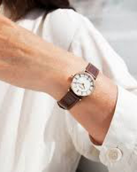 Michel Herbelin horloge " Classique " zwitsers uurwerk; stalen kast PVD geel verguld + lederen band, datumaanduiding + saffierglas - 211098