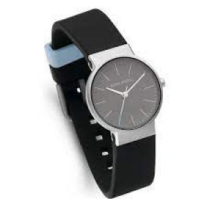 Jacob Jensen horloge model 192 Timeless Nordic, grijze wijzerplaat + rood accent + saffierglas en voorzien van rubberen band - 214750