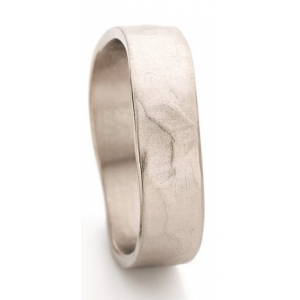 18 karaats champagnekleurig gouden Ines Bouwen fantasie trouwring handgesmeed, model 11-1 ca 7,8 mm - 212272