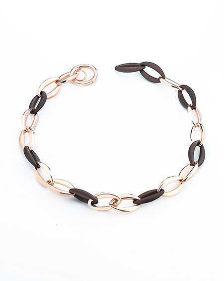 Marcello Pane fantasieschakel collier , combinatie van zilveren schakels rosé verguld en bruin gevulkaniseerde rubberen schakels, 43 cm - 212461