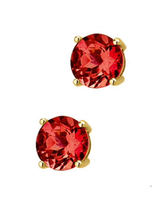 EEN paar geelgouden solitairoortekers met een briljant geslepen granaat - 213837