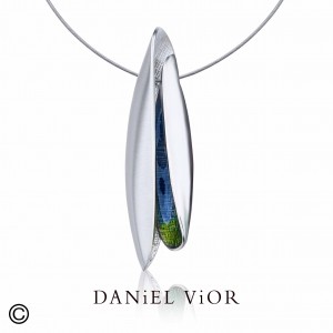 Daniel Vior hanger, gerhodineerd zilver, Elitro met groen-blauw emaille - 214585
