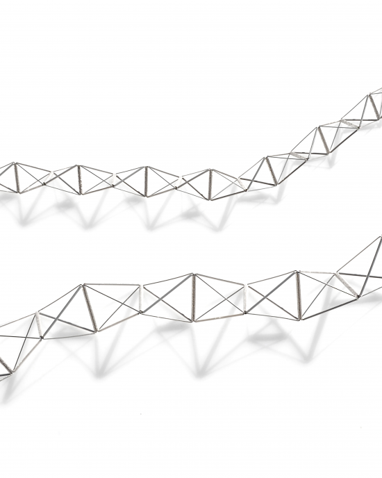 Yoko handgemaakte armband, EDRA, zilveren driehoeksvormen met edelstalen verbindingen - 215579
