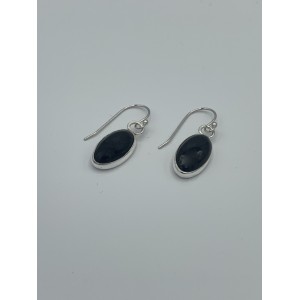 Zilveren oorhangers met ovaal cabouchon geslepen onyx 13 x 18 mm in gladde zetting - 11111291