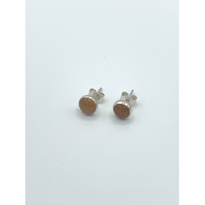 Zilveren oorstekers met ronde 8 mm cabouchon geslepen carneool  gladde zetting - 11111324