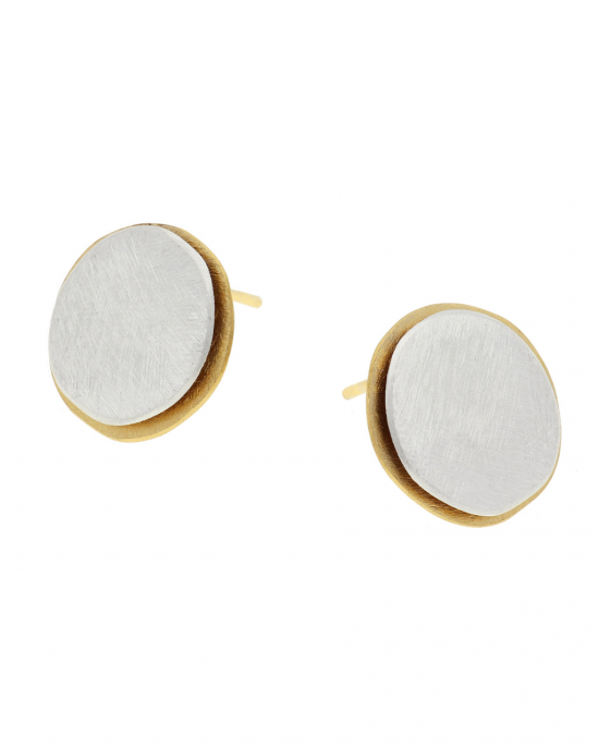 een paar zilver deels vergulde oorsieraden bestaande uit 2 vlake cirkels op elkaar. - 11112373