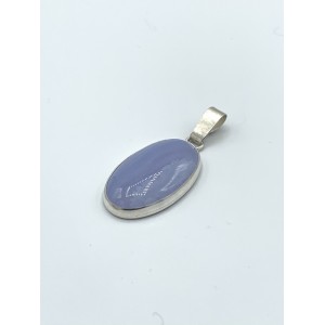 Een zilveren hanger met ovale cabouchon geslepen blauw agaat van 15 x 25 mm - 11112481