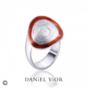 Daniel Vior zilver geelvergulde ring model Circis met rood emaille - 11112510