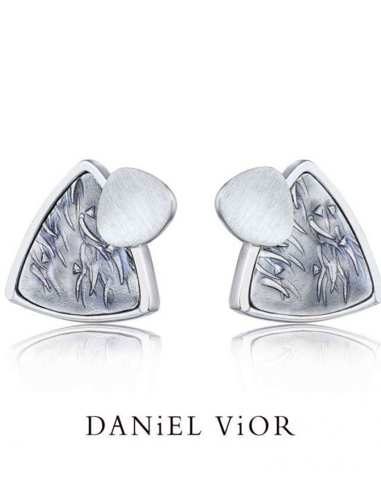 zilveren Daniel Vior oorstekerclips, model Eucalipto, driehoekige vormenmat-poli - 11114665