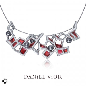 zilveren Daniel Vior fantasie hanger, model Tabulita, kubusvormen,  mat, verfraaid met rood emaille en hematiet - 11114670