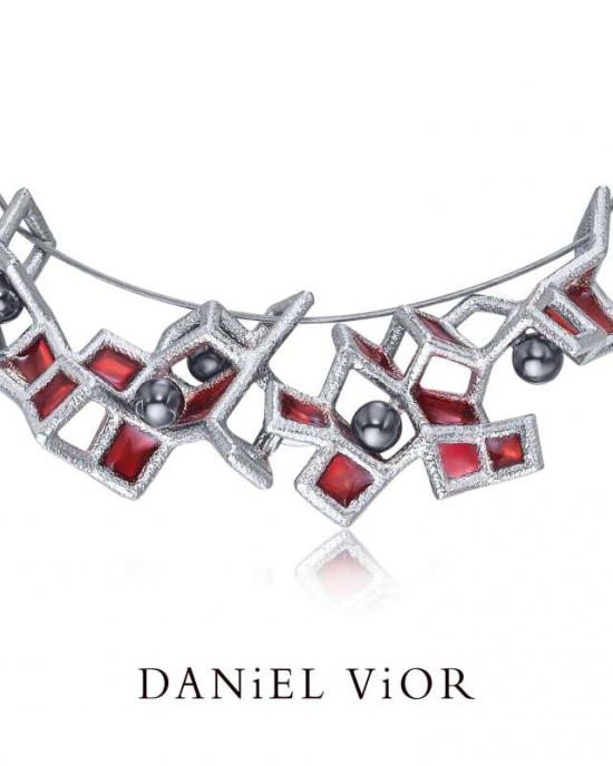 zilveren Daniel Vior fantasie hanger, model Tabulita, kubusvormen,  mat, verfraaid met rood emaille en hematiet - 11114670