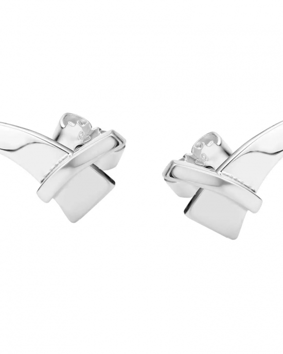 zilveren Nol oorstekers, handgesmeed V-Model, bredere baan onderliggend waarop een smalle opstaande baan, geheel gepolijst, refnr : AG24821-6 - 11114765