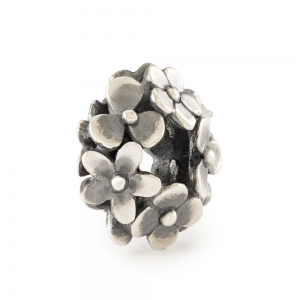 Zilveren Trollbeads kraal; Bloemblaadjes bij het meer Refnummer: TAGBE-30203 - 11115245