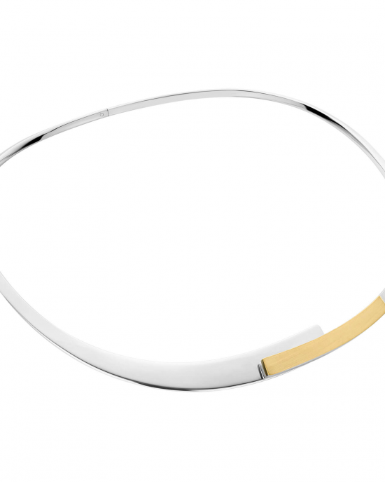 zilveren Nol Spang handgesmeed, rond model 13,5 cm, gepolijst model en de bovenliggende overlappende gedeelte is aan voorzijde verfraaid met een ca 4 cm lange ingelegd en gematteerd stuk geelgoud, AG02078-10 - 11115726