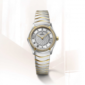 Ebel Sport Classic 29 mm , de kast is een combinatie van staal + 18 krt geelgoud en de band een combinatie van staal en geel PVD, wijzerplaat zilverkleurig en romeinse cijferweergave, de gouden lunette is bezet met 47 diamanten totaal 0.306 crt G/VS, kast Ebel Sport Classic 29 mm , de kast is een combinatie van staal + 18 krt geelgoud en de band een combinatie van staal en geel PVD, wijzerplaat zilverkleurig en romeinse cijferweergave, de gouden lunette is bezet met 47 diamanten totaal 0.306 crt G/VS, kast