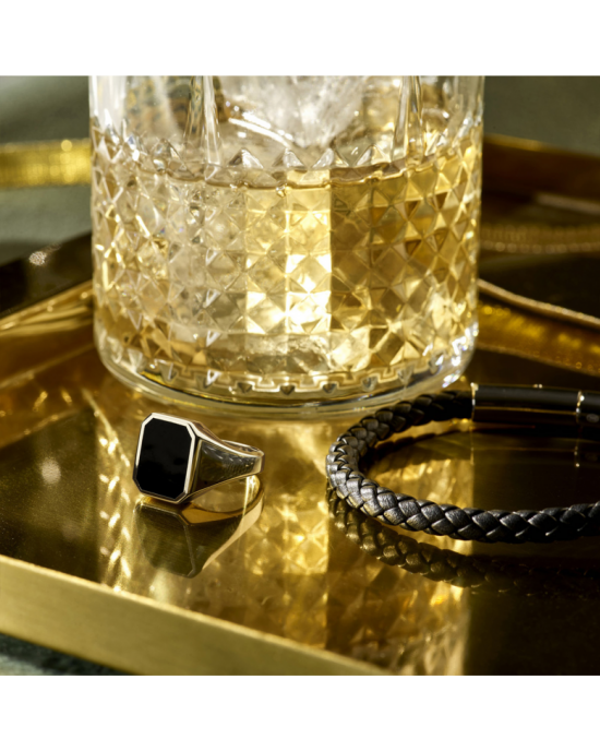 zilveren zegelring 8-kant en voorzien van een onyx - 11111135