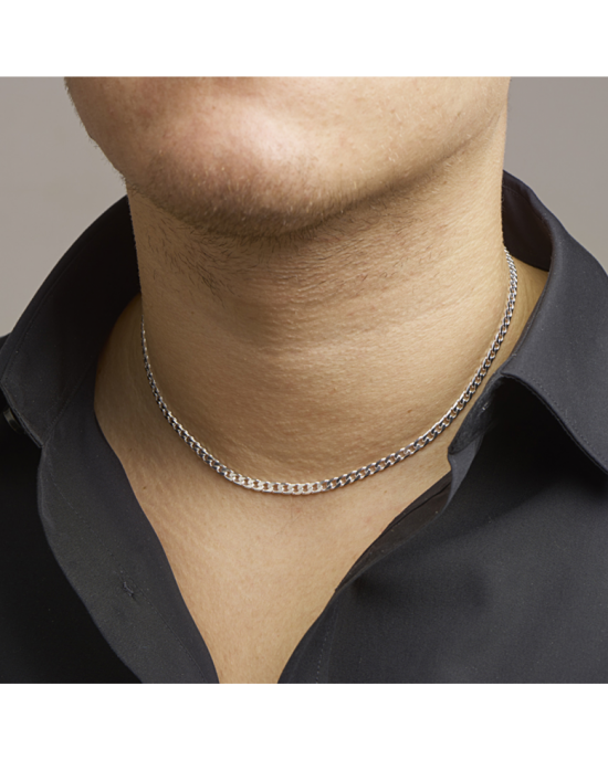Zilveren collier geslepen gourmette schakel. De schakelbreedte is 4.0mm.De lengte is 45 cm voorzien van een karabijnhaak - 11115831