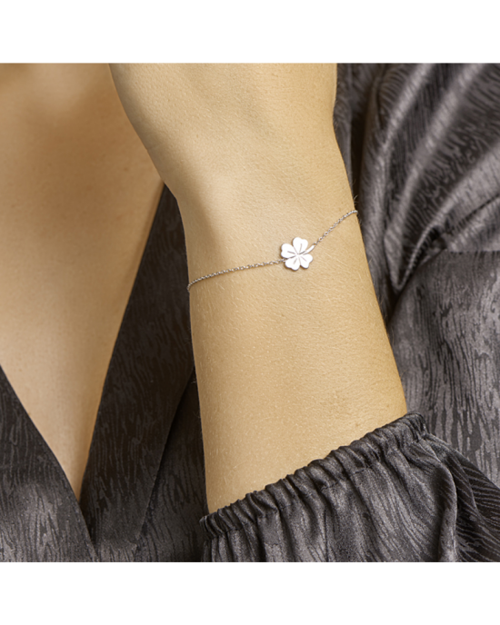 Gerhodineerd zilveren armband met een klavertje 4 in het midden, lengte 17 + 3 cm - 11115477