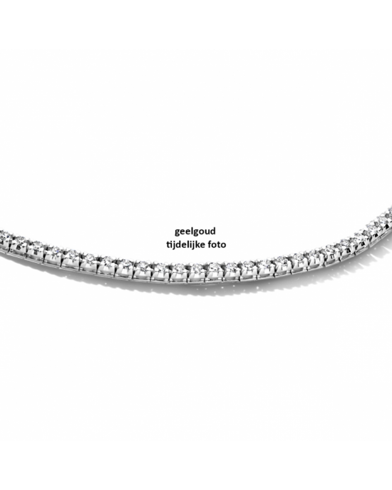 14k Geelgouden tenniscollier uitgevoerd met lab grown diamanten. Het tenniscollier heeft een draaglengte van 42cm en een schakelbreedte van 2.5mm. Het gezamenlijk diamantgewicht van de briljant geslepen diamanten is 5.00ct. Lab grown diamanten zijn diaman