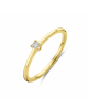 14k Geelgouden solitairring uitgevoerd met diamant. De ring heeft een stevige band met een breedte van 2.75mm.  De briljant geslepen diamant heeft een gewicht is 0.05ct. - 11115814